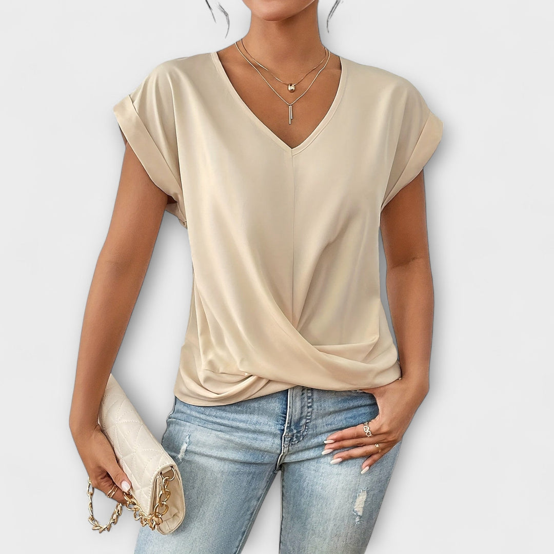 Carlinda | Elegantní top s V výstřihem