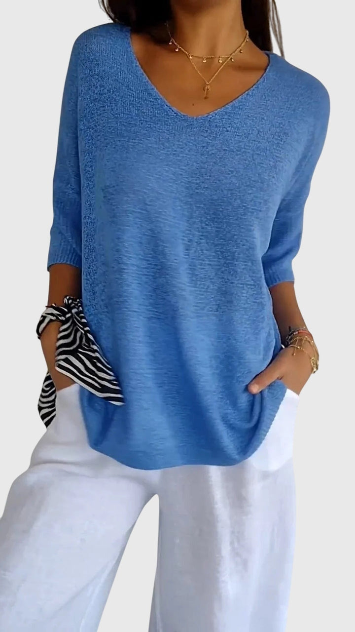 Cassandra™ | Elegantní top s V výstřihem
