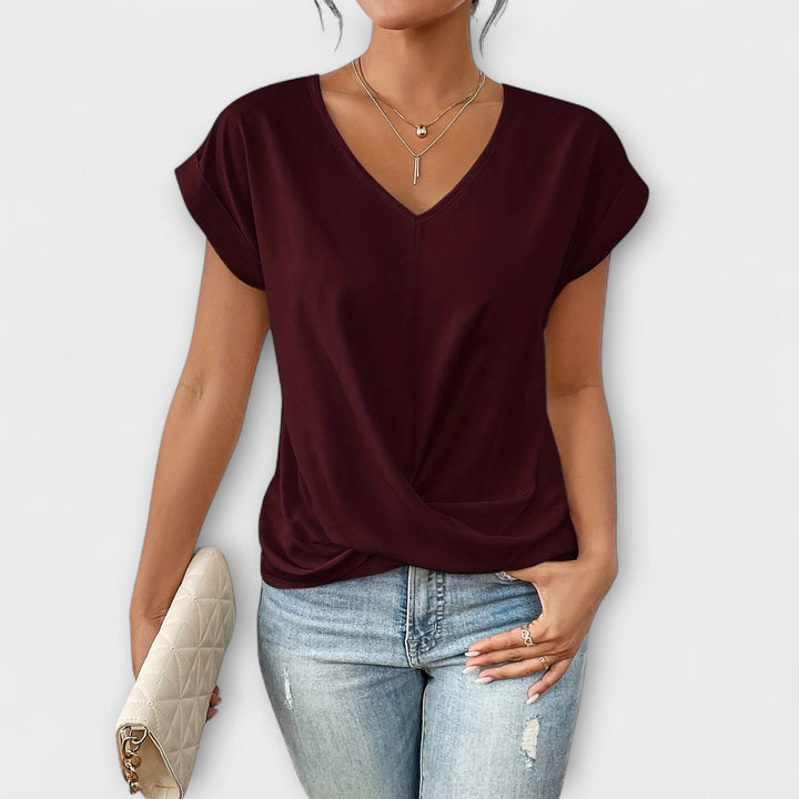 Carlinda | Elegantní top s V výstřihem