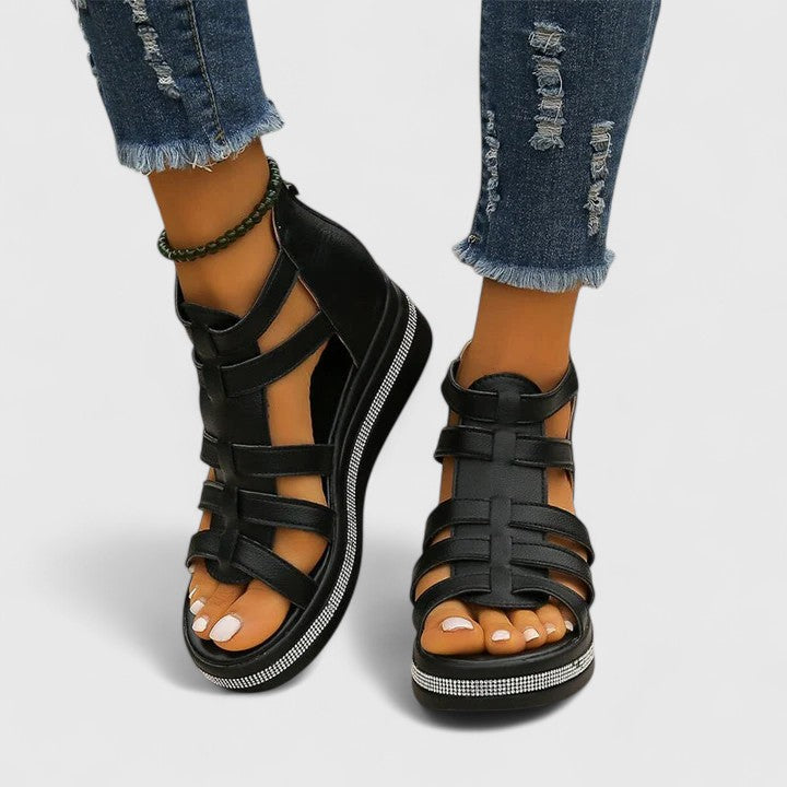 Kendall | Ortopedické sandály se strass kamínky
